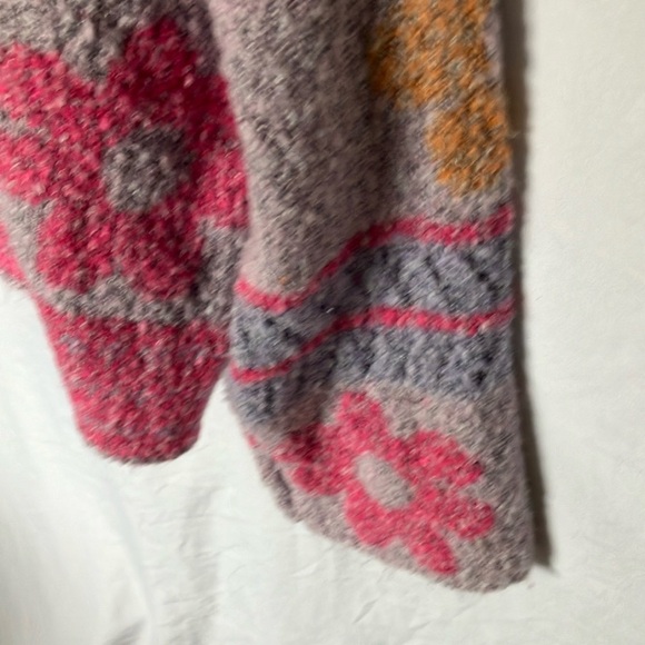 Sincerely Jules: Colorful Knit Wool Blend Sweater- Bell Sleeve- Cropped- M - Picture 9 of 16